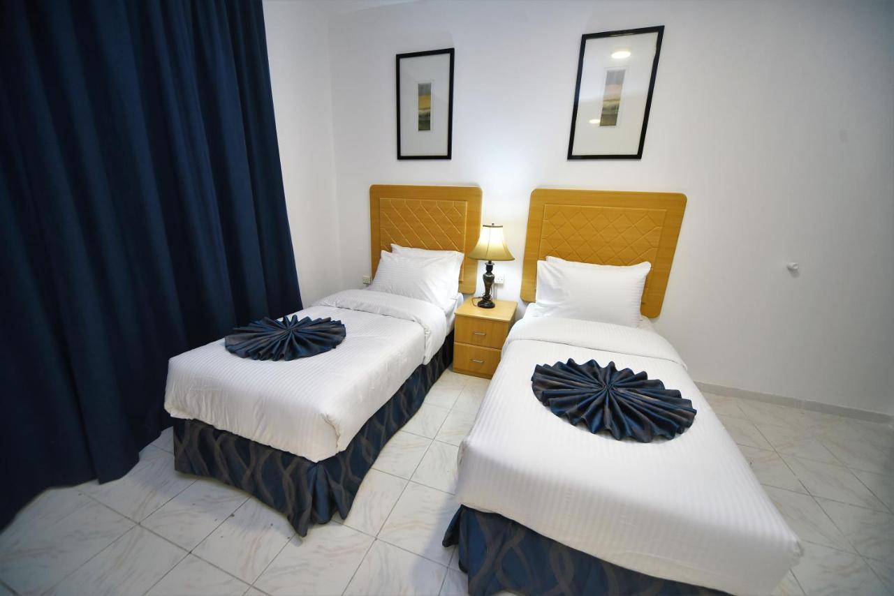 Alain Palace Hotel Ajman होटल 3*